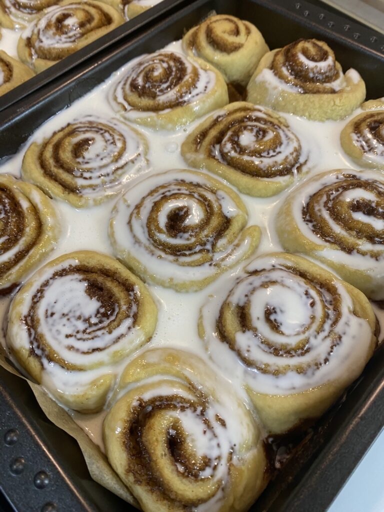 Vegan škoricové slimáky